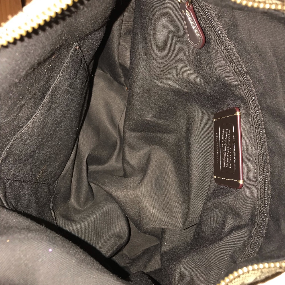 Authentic Coach - Picture 5 of 8